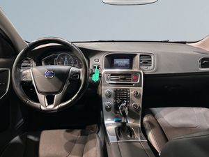 Volvo V60 bild 8