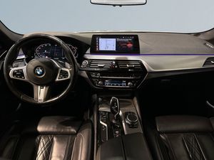 BMW 530 bild 8