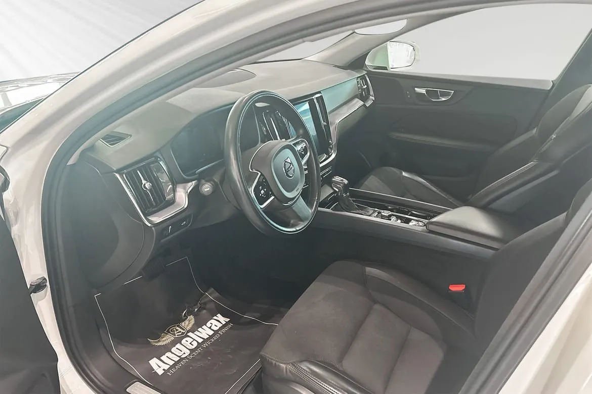 Volvo V60 Cross Country D4 AWD Geartronic, 190hp, 2020