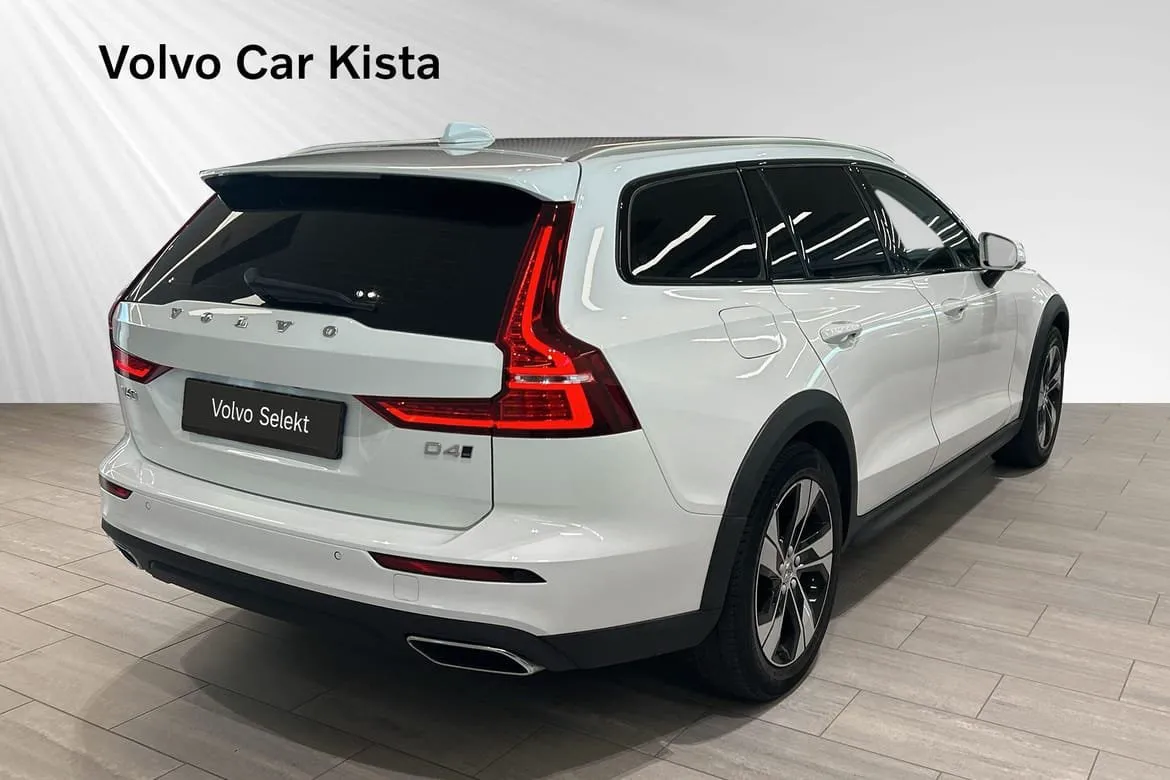 Volvo V60 Cross Country D4 AWD Geartronic, 190hp, 2020