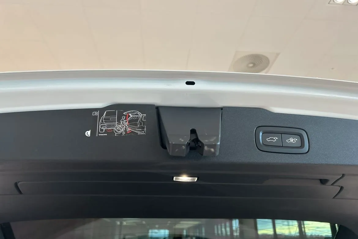 Volvo V60 Cross Country D4 AWD Geartronic, 190hp, 2020