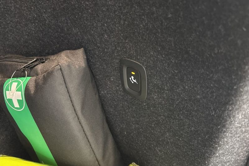 Volvo EC40 bild 14