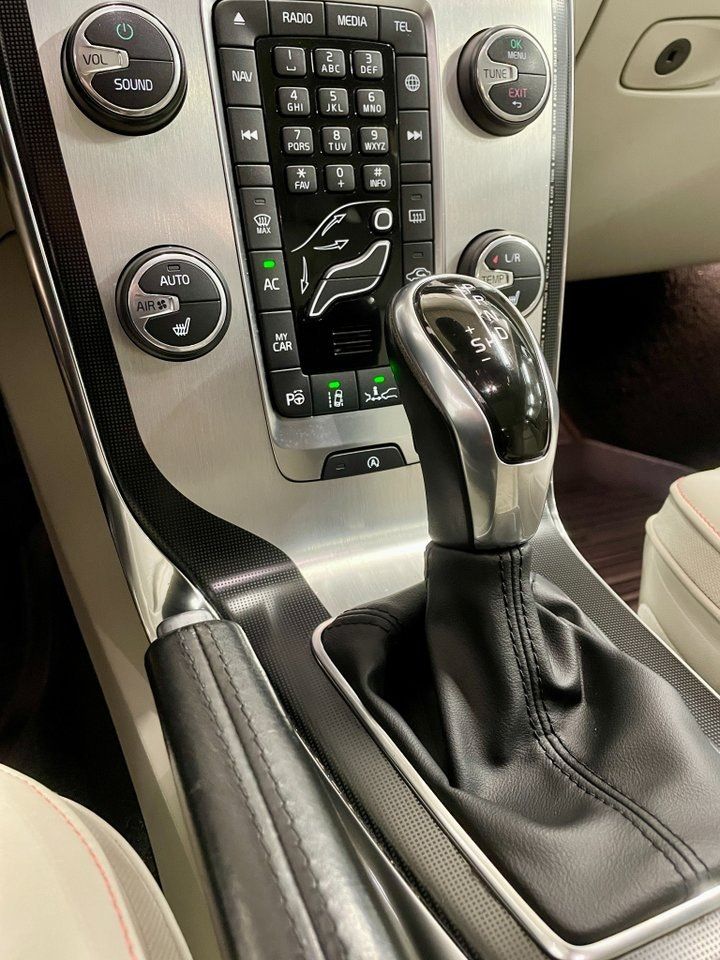 Volvo V40 bild 16