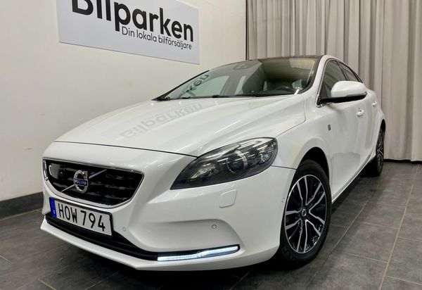 Volvo V40 D4 Geartronic Ocean Race Edition Pro Euro 6 190hk /GPS - 2015