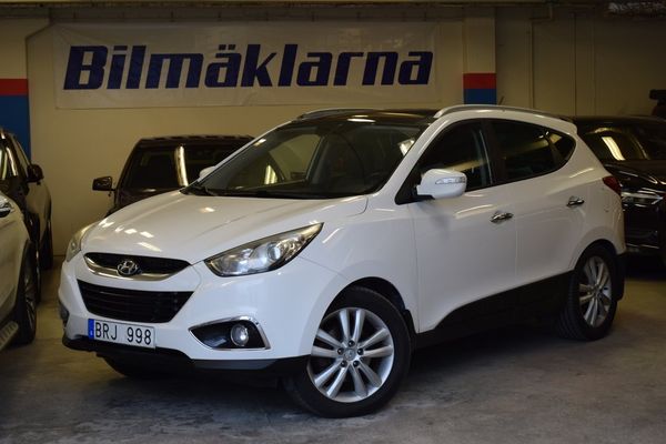Hyundai ix35 2.0 CRDi 4WD Business KAMERA/PANO/TAKLUCKA/SKINN/S&V - 2013