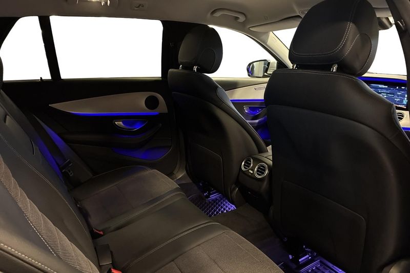 Mercedes E300 bild 18