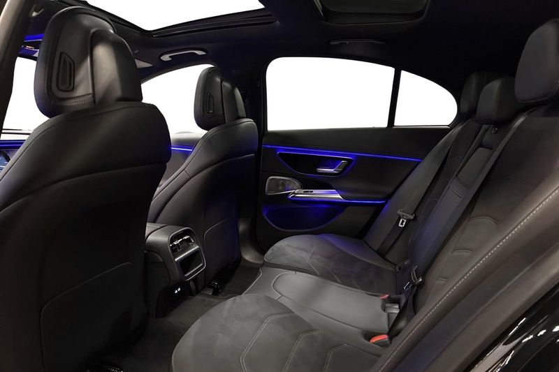 Mercedes E300 bild 15