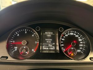 Volkswagen Passat bild 14