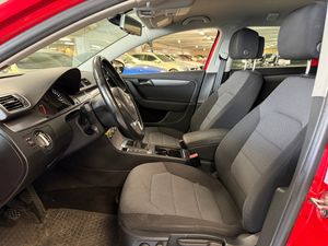 Volkswagen Passat bild 9