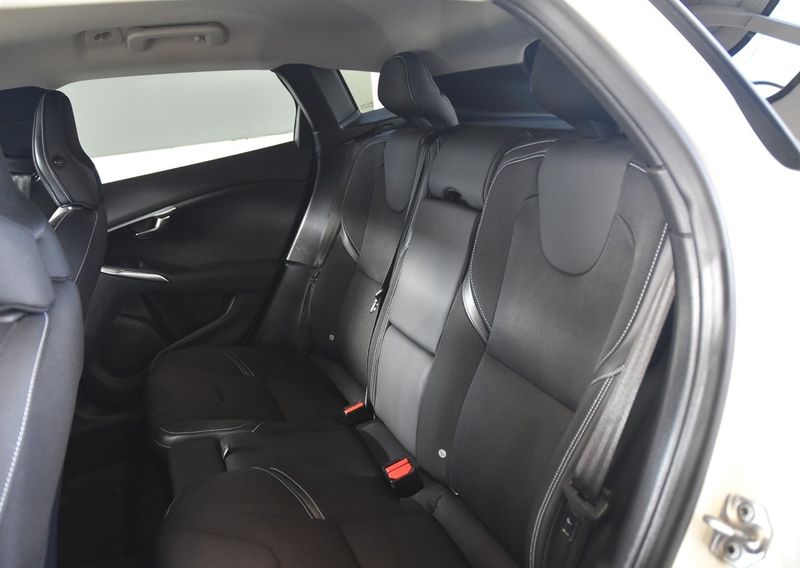 Volvo V40 bild 12