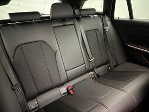 BMW 330 bild 27