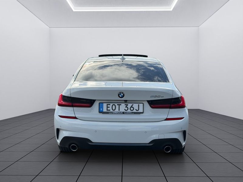 BMW 330 bild 4