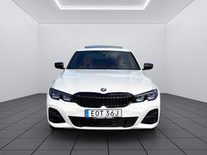 BMW 330 bild 8