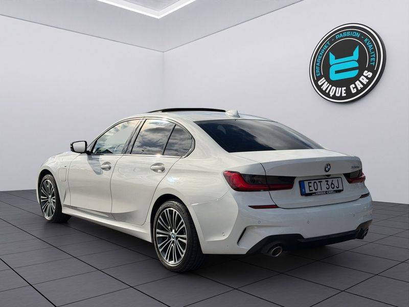 BMW 330 bild 5