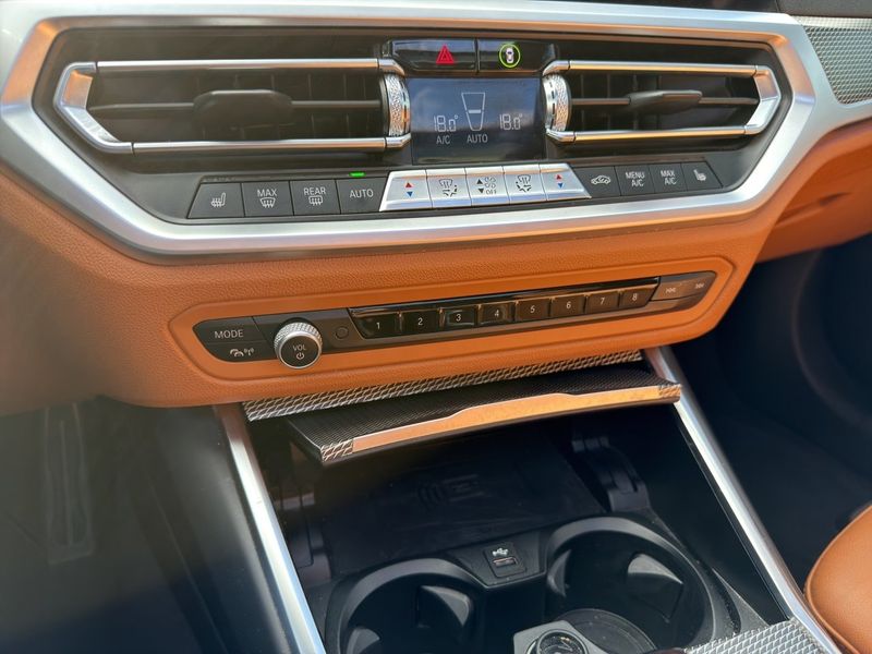 BMW 330 bild 17