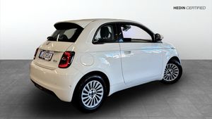 Fiat 500e bild 2