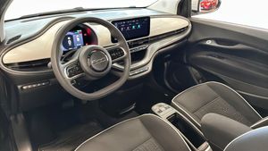 Fiat 500e bild 4