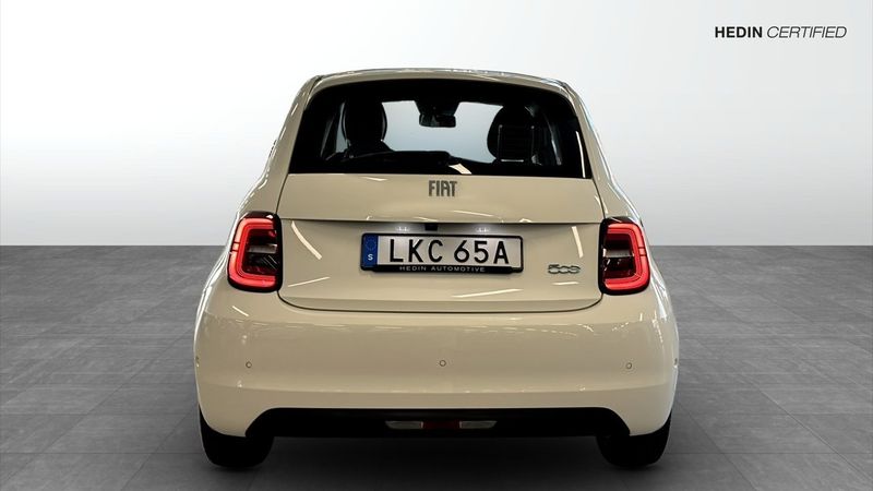 Fiat 500e bild 7