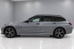 BMW 330 bild 3