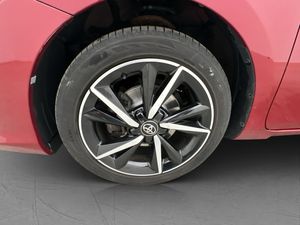Toyota Auris bild 28