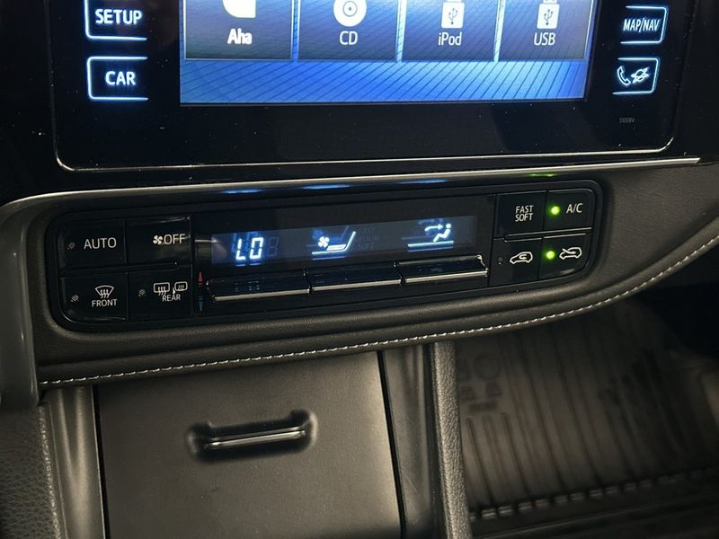 Toyota Auris bild 25