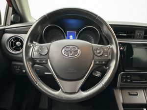 Toyota Auris bild 13