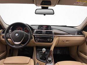 BMW 320 bild 12
