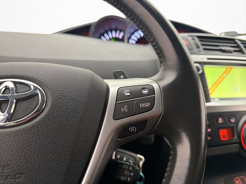 Toyota Verso bild 20