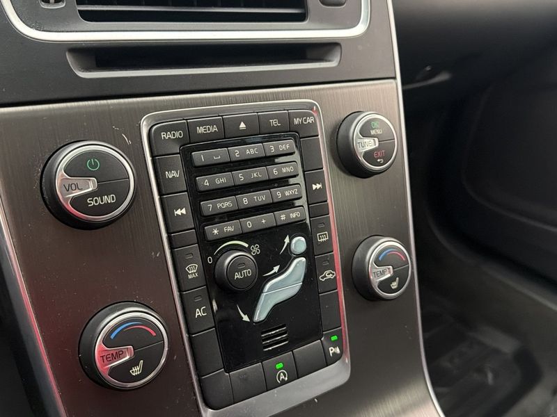 Volvo V60 bild 24