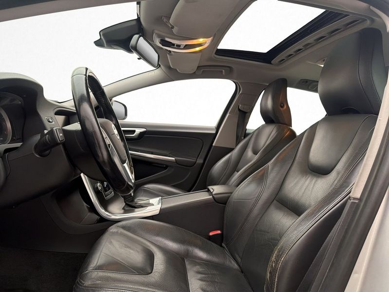 Volvo V60 bild 14