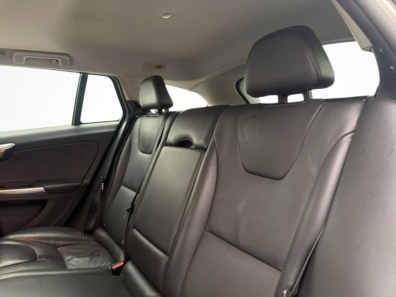 Volvo V60 bild 15