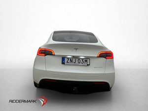 Tesla Model Y bild 8
