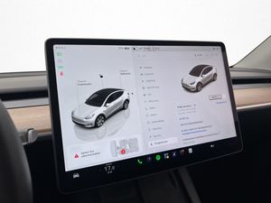 Tesla Model Y bild 26