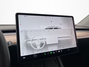 Tesla Model Y bild 21