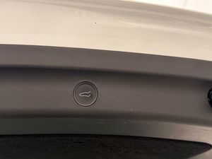 Tesla Model Y bild 30