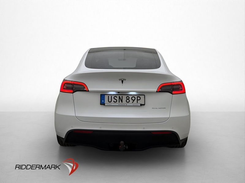 Tesla Model Y bild 8