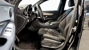 Mercedes GLC200 bild 14