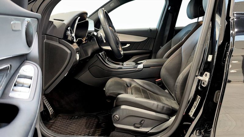 Mercedes GLC200 bild 14