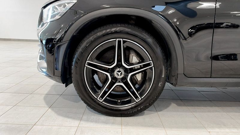 Mercedes GLC200 bild 16