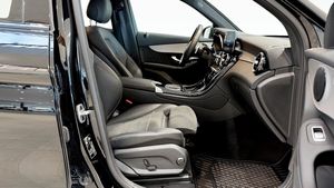Mercedes GLC200 bild 15