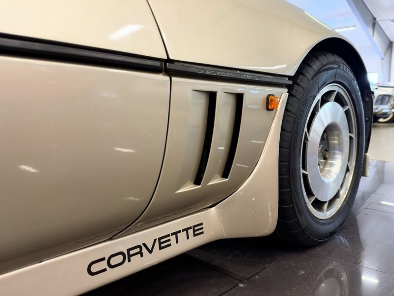Chevrolet Corvette bild 9