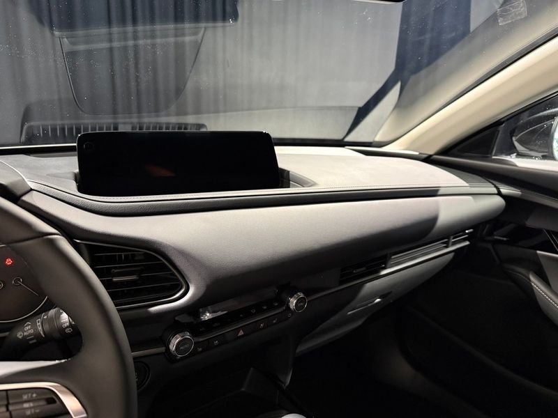 Mazda CX-30 bild 13