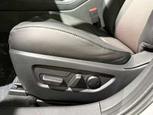 Mazda CX-30 bild 12