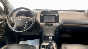Toyota Land Cruiser bild 4