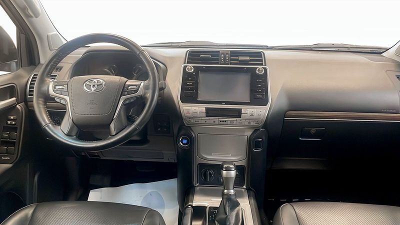 Toyota Land Cruiser bild 4
