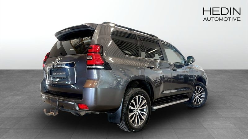 Toyota Land Cruiser bild 2