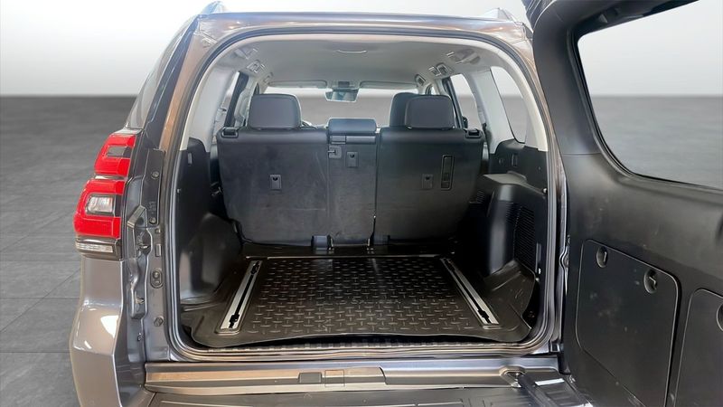 Toyota Land Cruiser bild 10