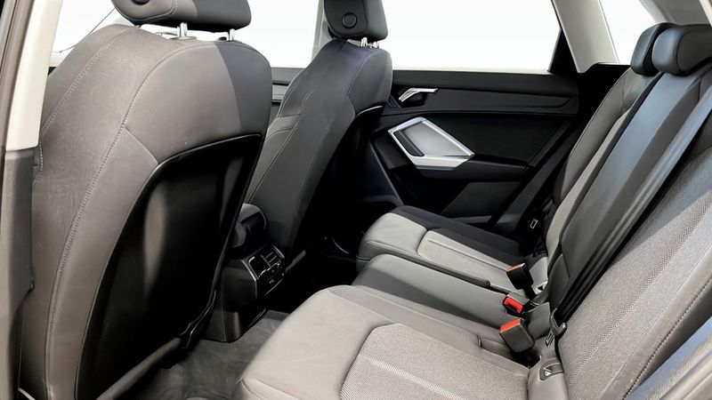 Audi Q3 bild 11
