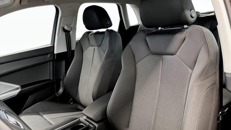 Audi Q3 bild 10