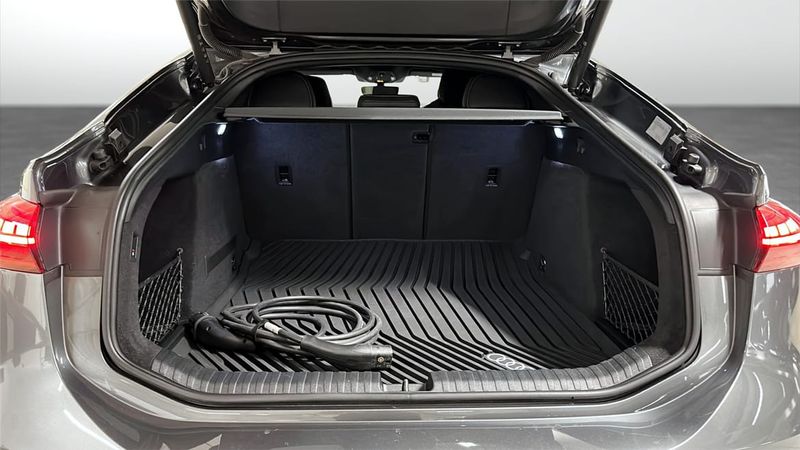 Audi A6 e-tron bild 13